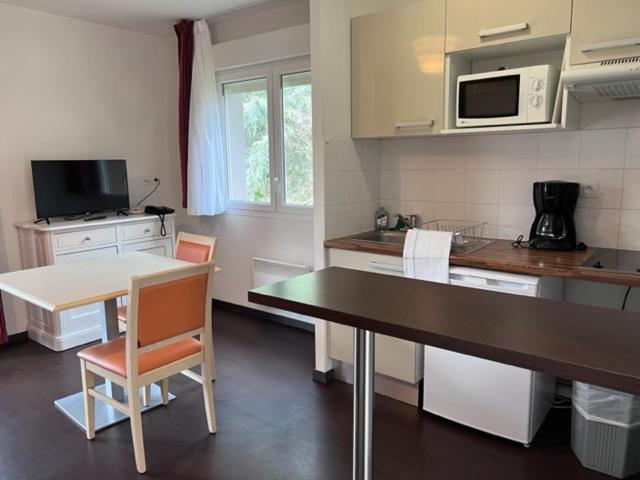 Les Bords De L'Aveyron Lejlighedshotel Nègrepelisse Eksteriør billede