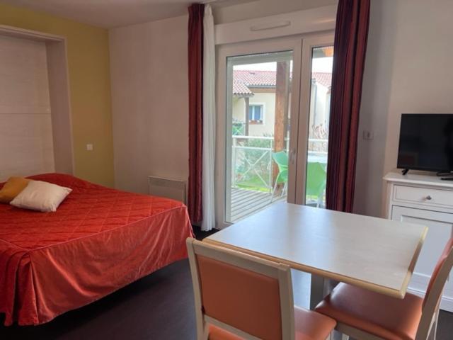 Les Bords De L'Aveyron Lejlighedshotel Nègrepelisse Eksteriør billede